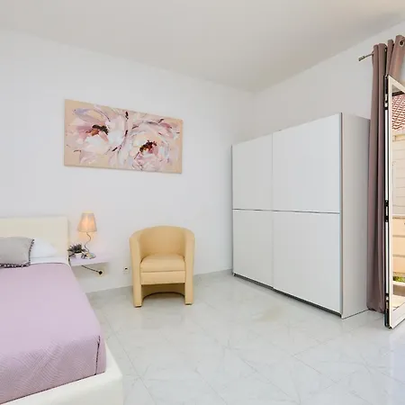 Apartment Serenity